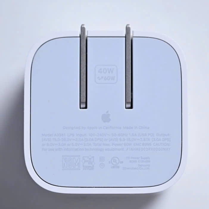 Cóc iphone17promax 40w zin new G6